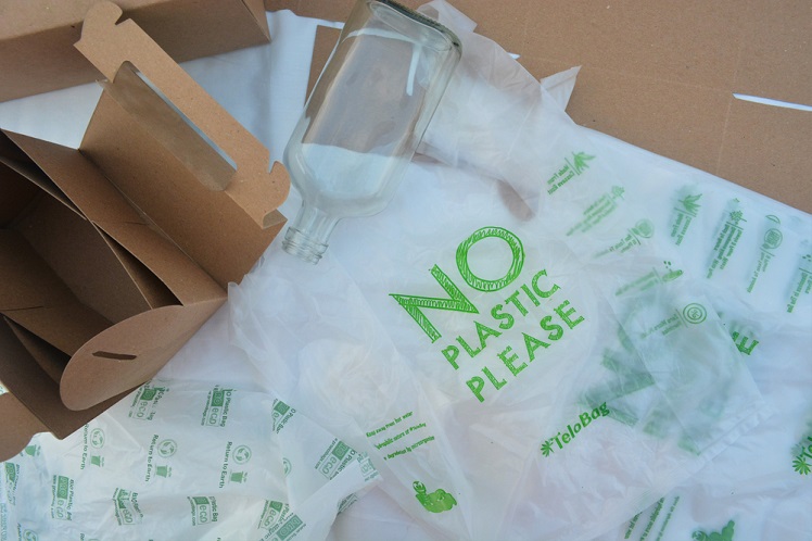 5 of the Best Advantages of Plastic Bags for Packaging Goods - Polybags